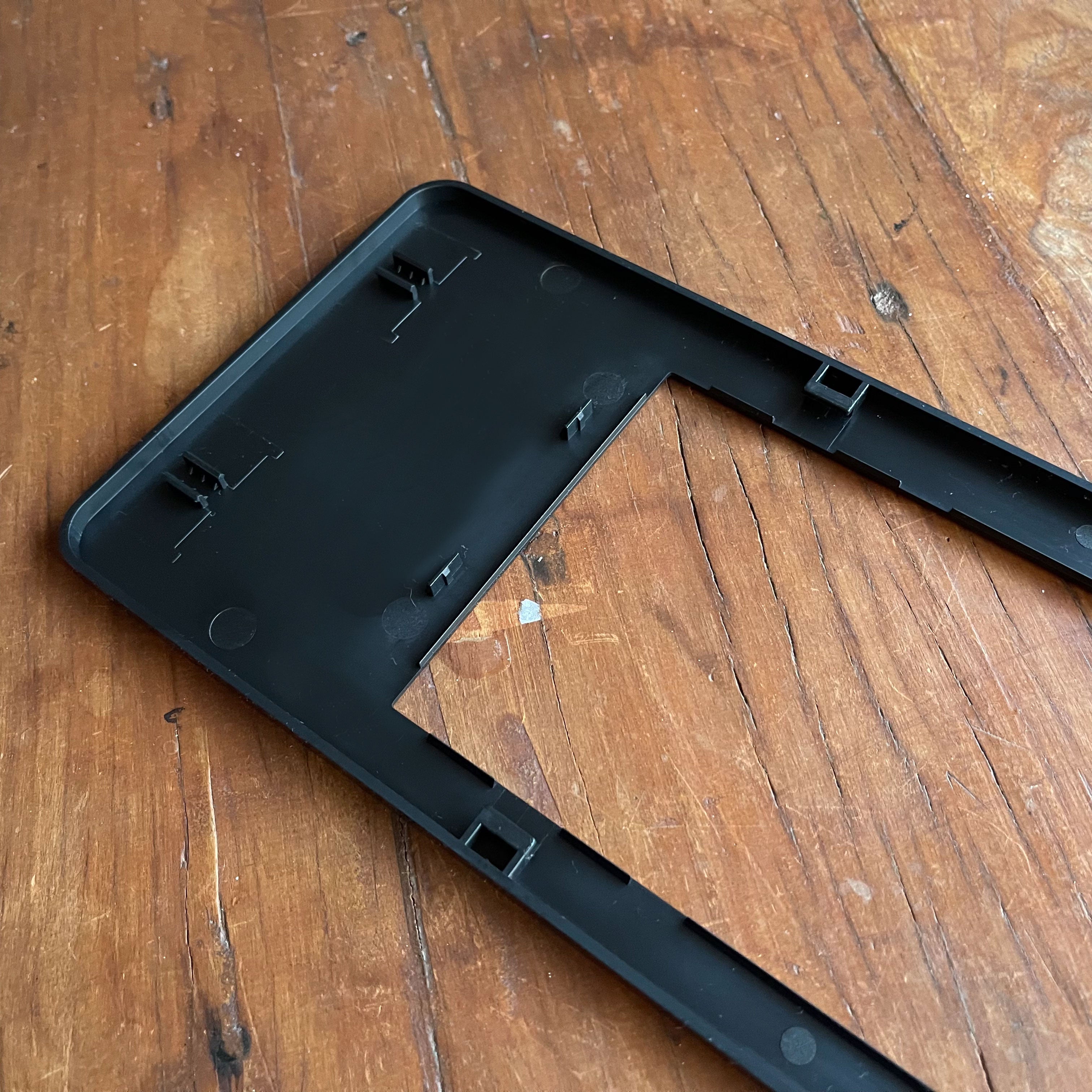 Plate Frames | Winged Standard NZ
